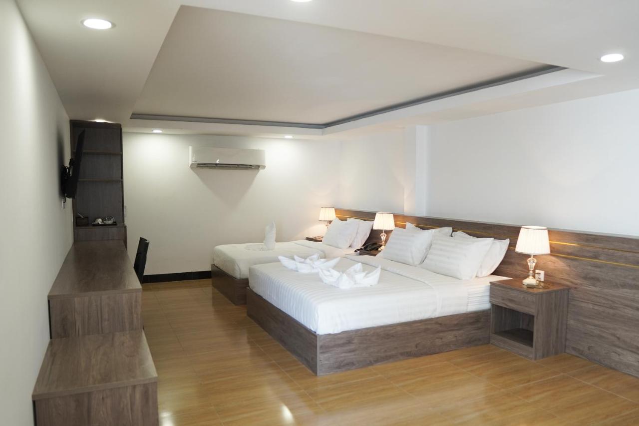 Apple Hotel Three - Near Pnh Airport Phnom Pen Exterior foto