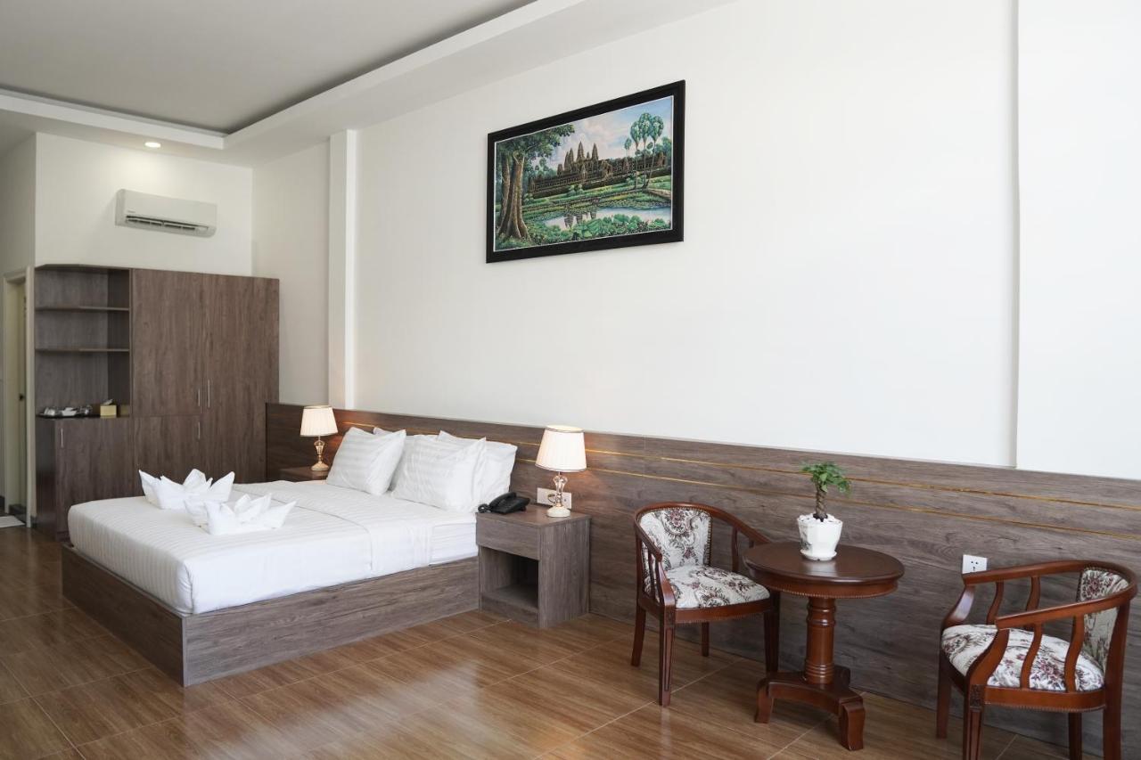 Apple Hotel Three - Near Pnh Airport Phnom Pen Exterior foto
